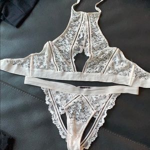 Victoria’s Secret bridal lingerie set size M/L